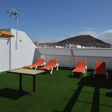 Apartment Armonia 15 *